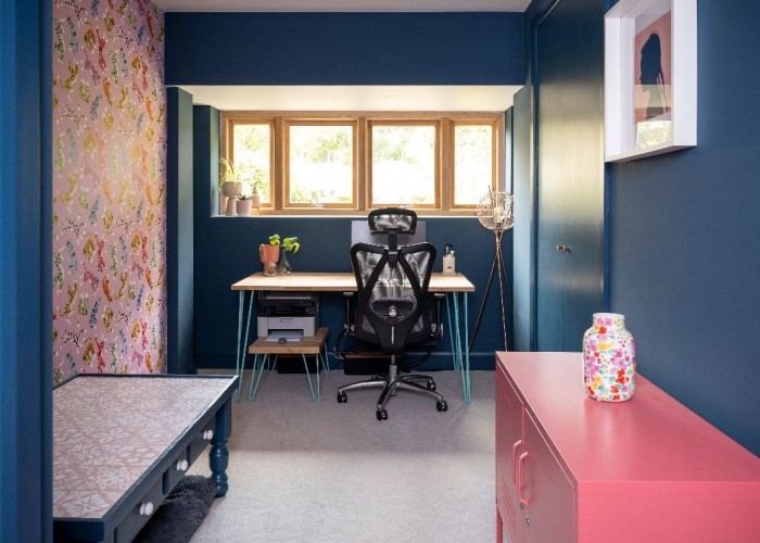 8. Home Office / Study