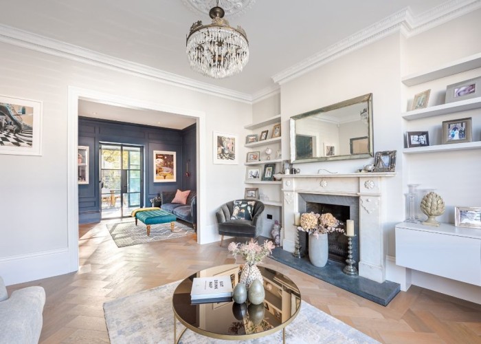7. Fireplace, Open-plan
