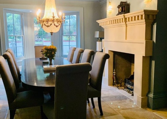 9. Diningroom, Fireplace
