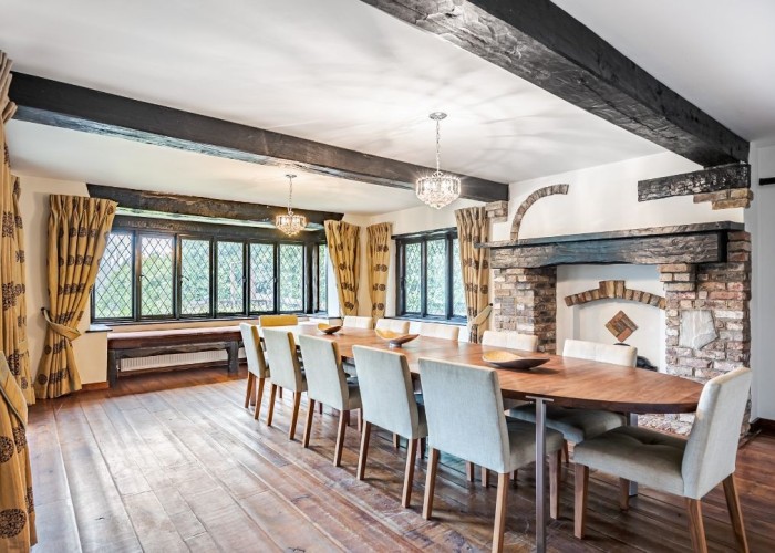 10. Diningroom