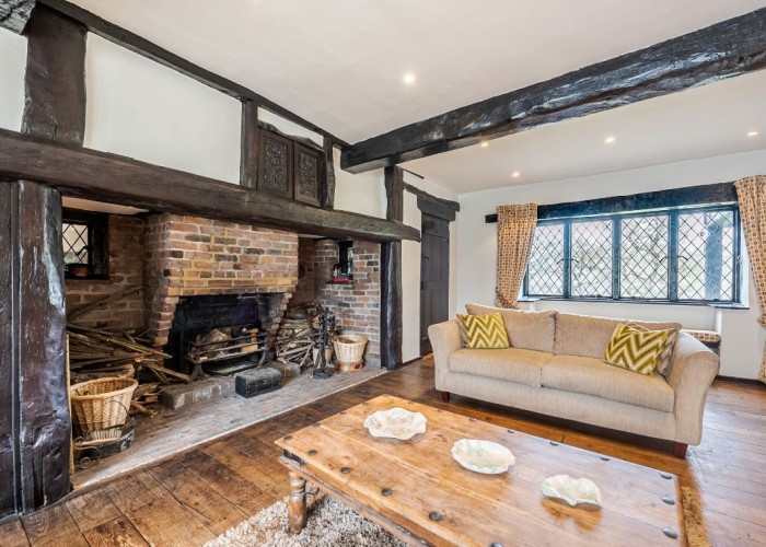 13. Livingroom, Fireplace