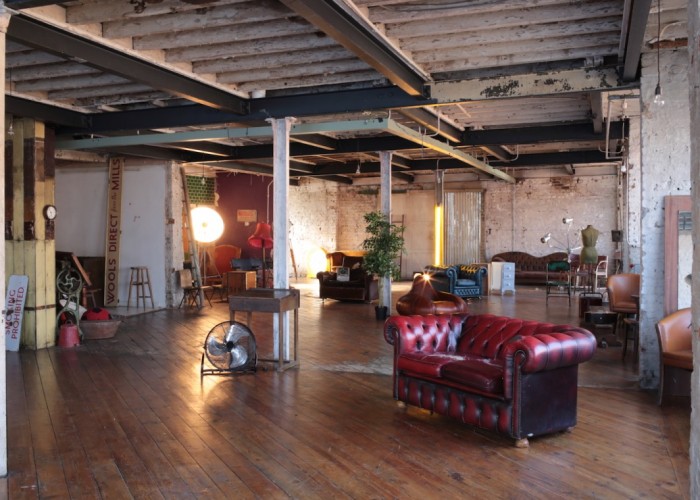 1. Warehouse (Pillared)