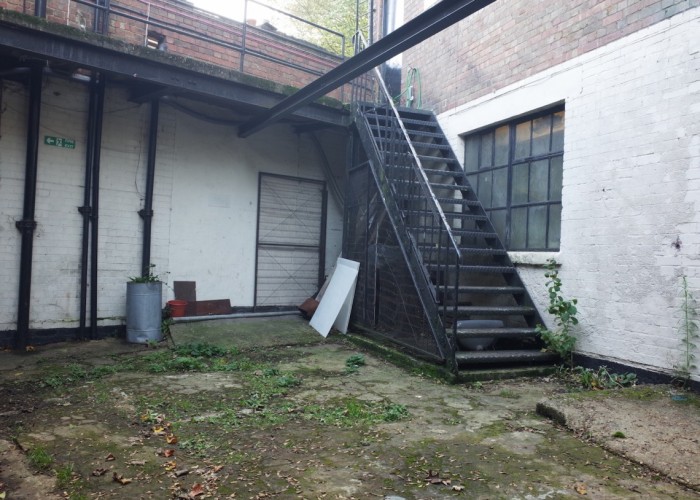 34. Courtyard