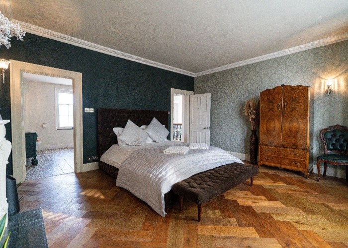 10. Bedroom (Double)