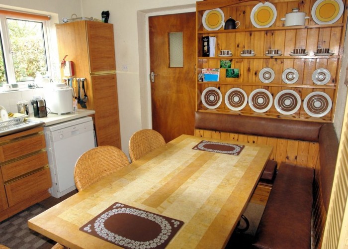 10. Diningroom