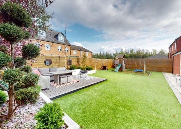 8. Garden (Rear, Large), Decking