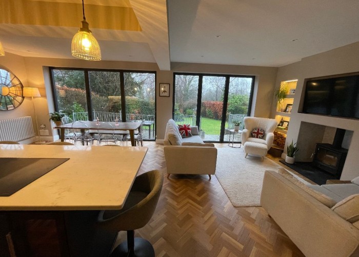 5. Kitchen (Coloured units), Kitchen (Modern), Open-plan