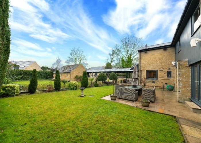 8. Patio / Veranda