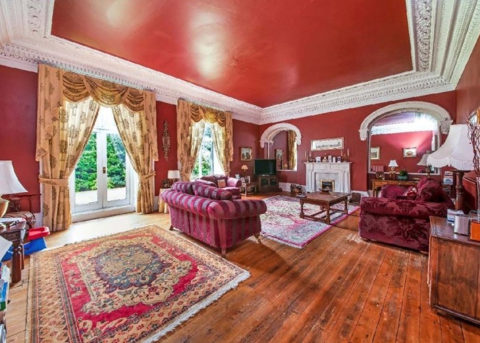 6. Livingroom