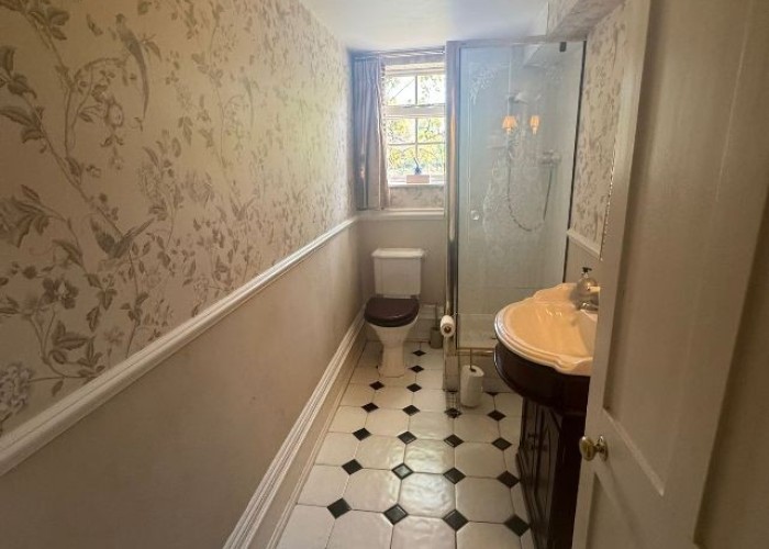 12. Toilet