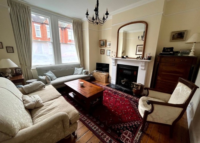 1. Livingroom, Fireplace