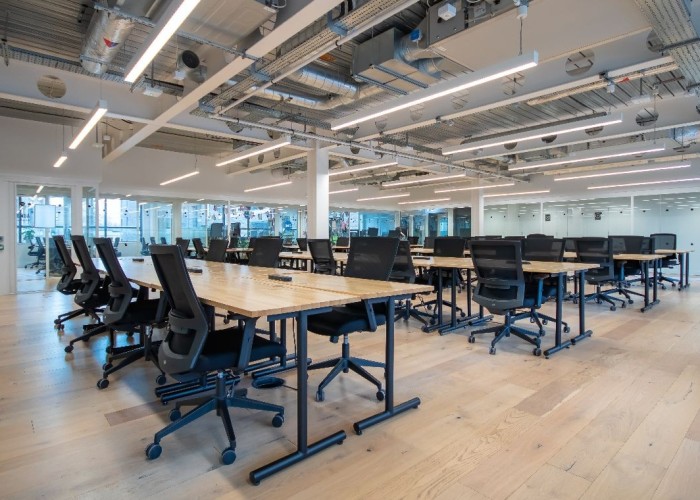 London Modern Office Space With Roof Terrace For Hire