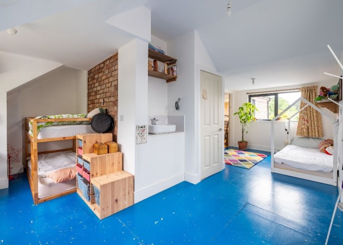29. Bedroom (Childrens)