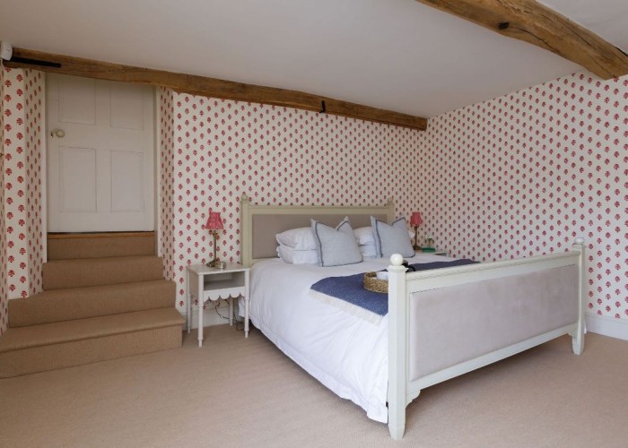 44. Bedroom (Double)