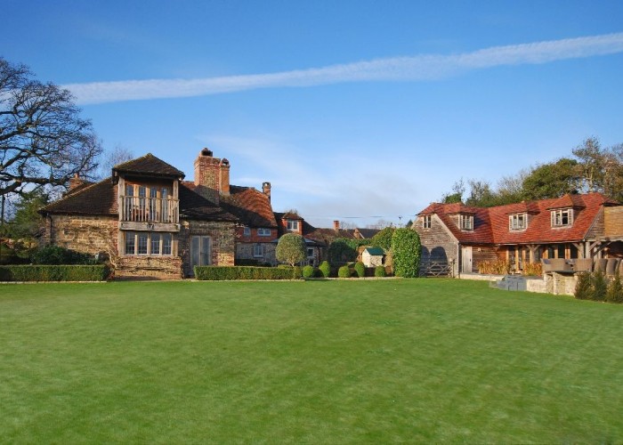 Grade II-Listed Manor House For Filming