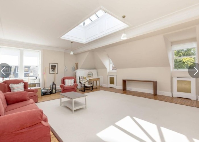 28. Livingroom, Skylight