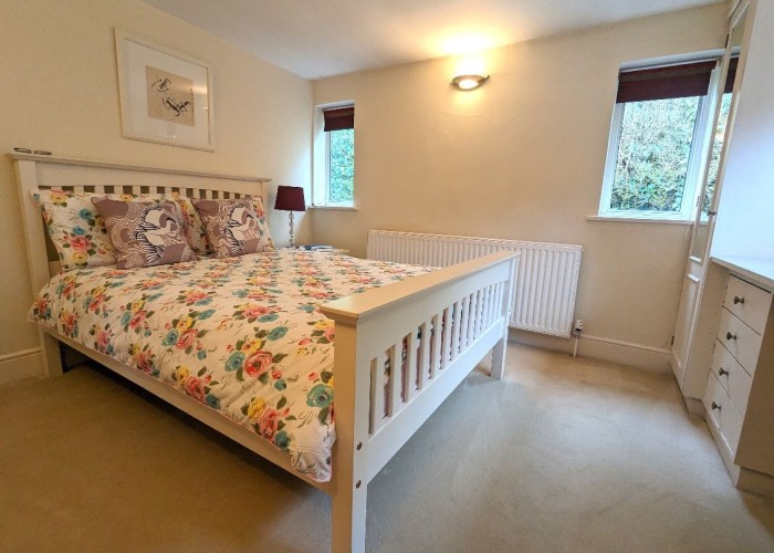 33. Bedroom (Double)