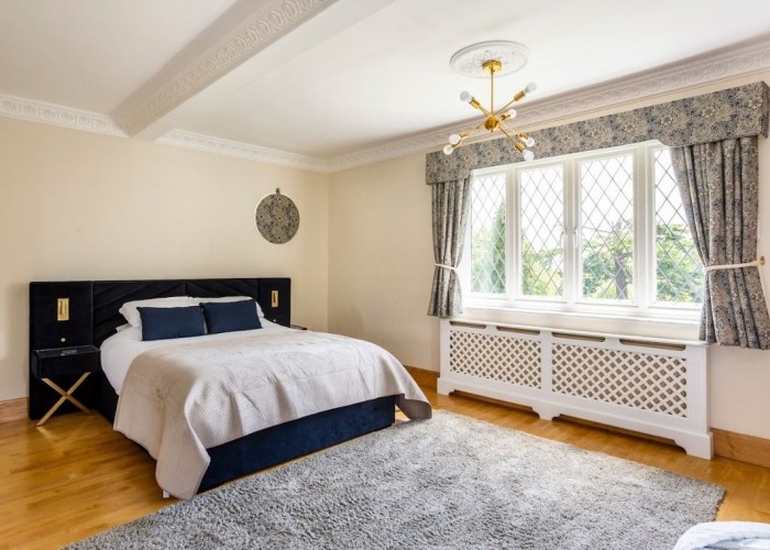 14. Bedroom (Double)