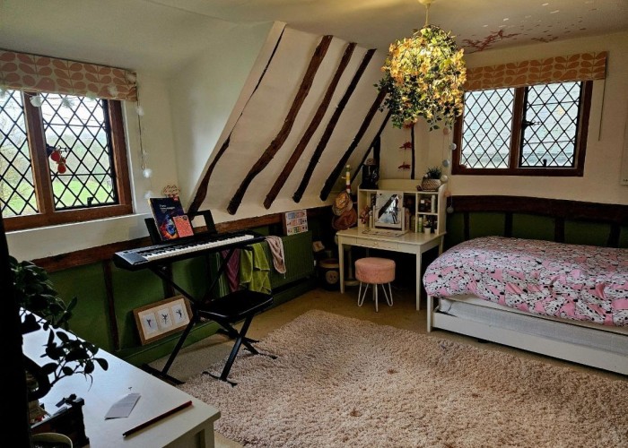 15. Bedroom (Childrens)