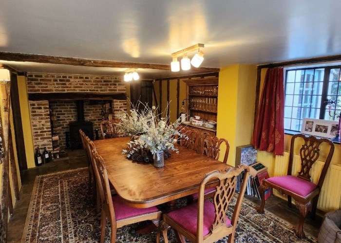 6. Diningroom