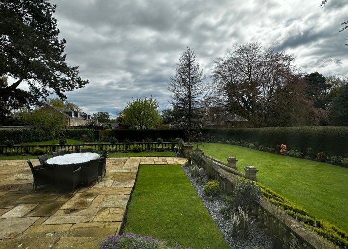 54. Patio / Veranda