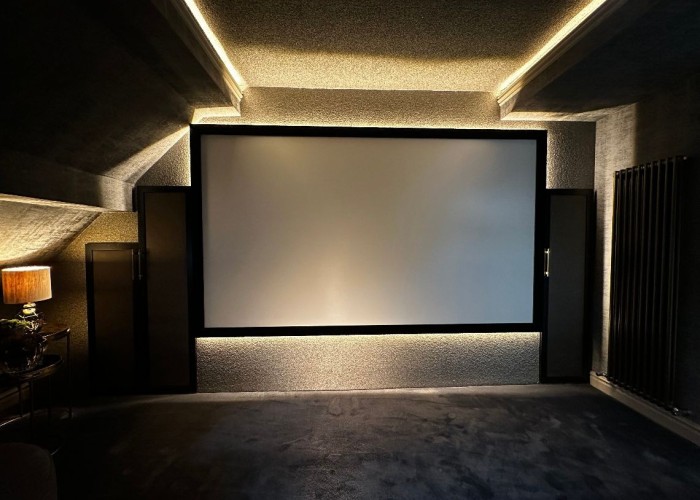 43. Home Cinema, Cinema (Home)