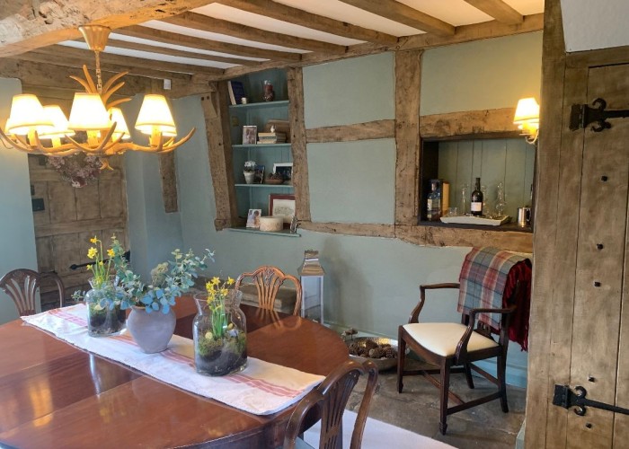 6. Diningroom