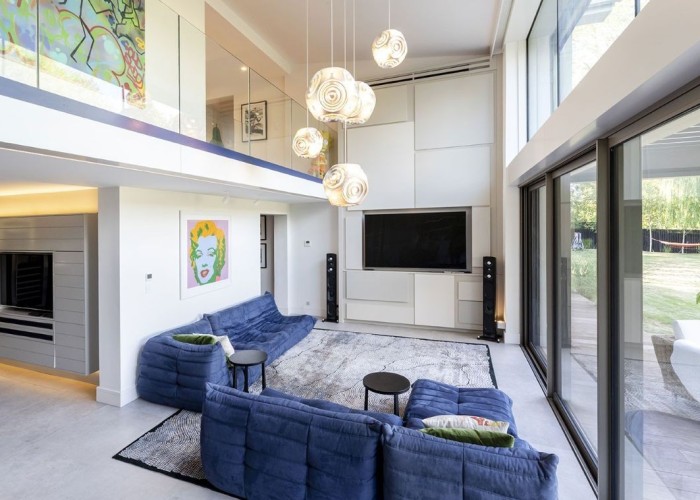 17. Livingroom