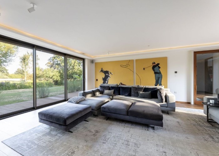 22. Livingroom