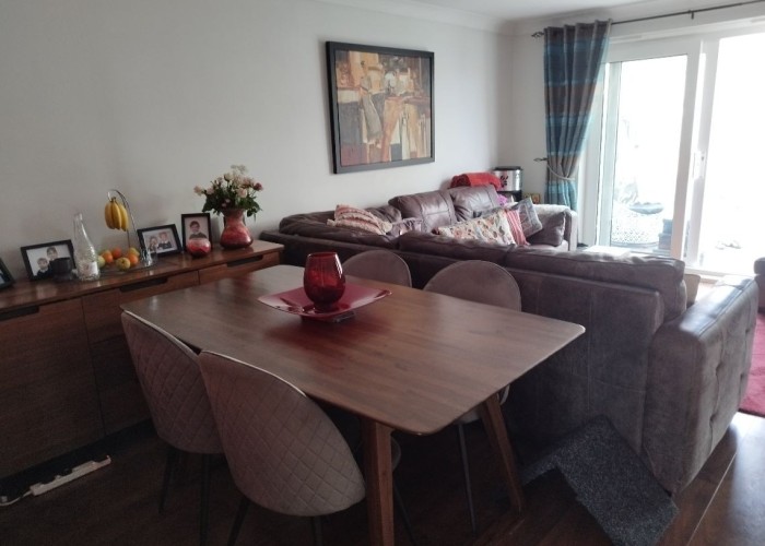 6. Livingroom, Kitchen With Table