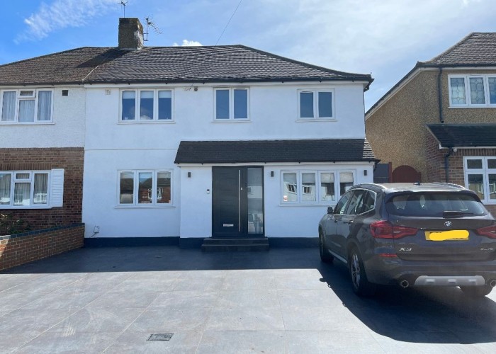 1. Driveway, Semi-Detached House, Coronavirus-Friendly
