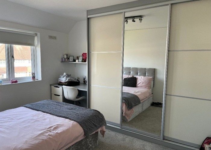 15. Bedroom (Dormitory)