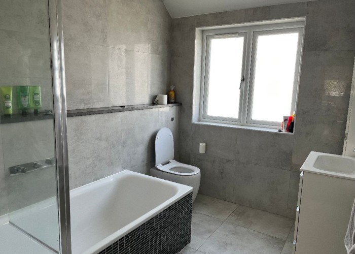 16. Bathroom