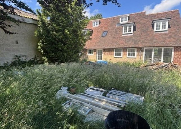 15. Gardens