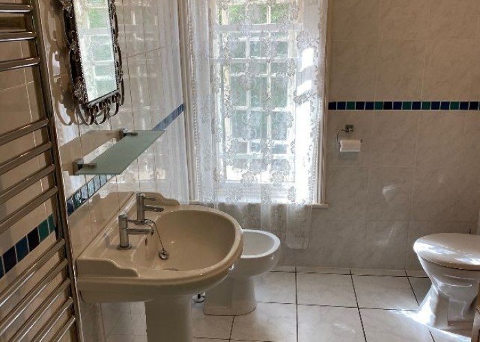 27. Bathroom