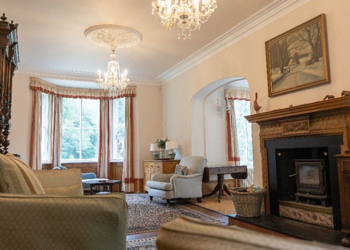 13. Livingroom