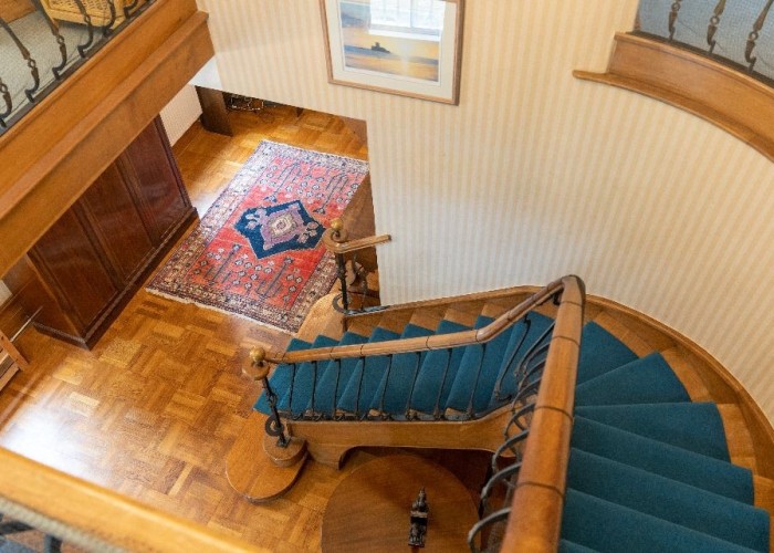 17. Stairway / Staircase