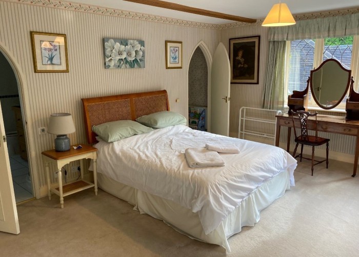 24. Bedroom (Double)