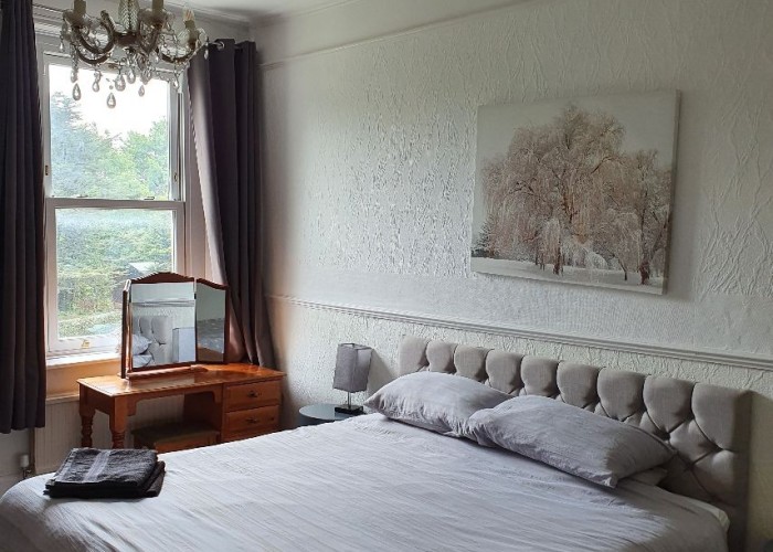 27. Bedroom (Double)