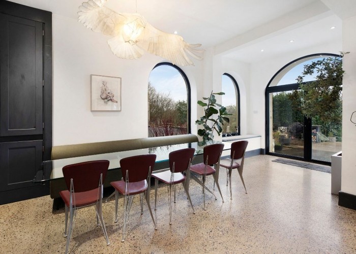 4. Kitchen With Table