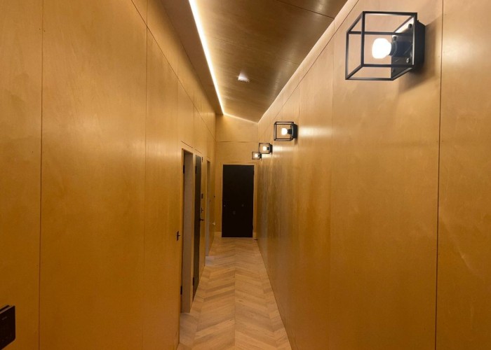 30. Hallway