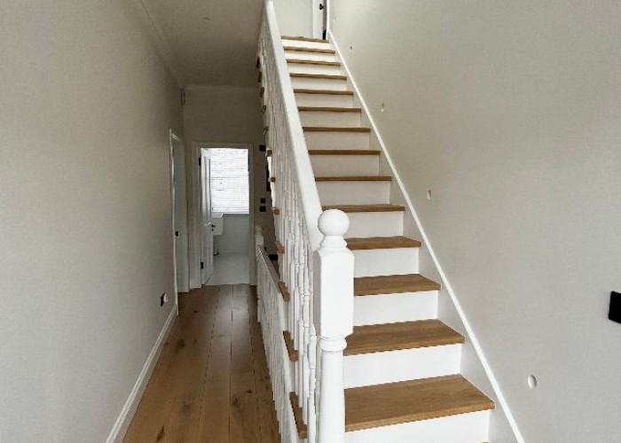 11. Hallway, Stairway