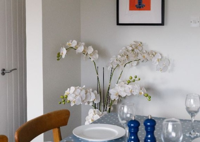10. Diningroom