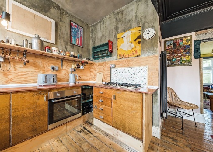 49. Kitchen (Wooden Units), Kitchen (Electric/Induction Hob)