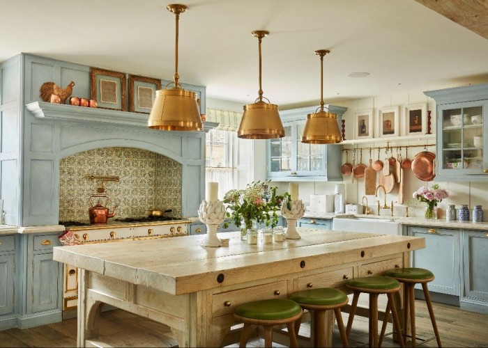 19. Kitchen (With Island), Kitchen (Coloured units), Kitchen (Gas Hob)
