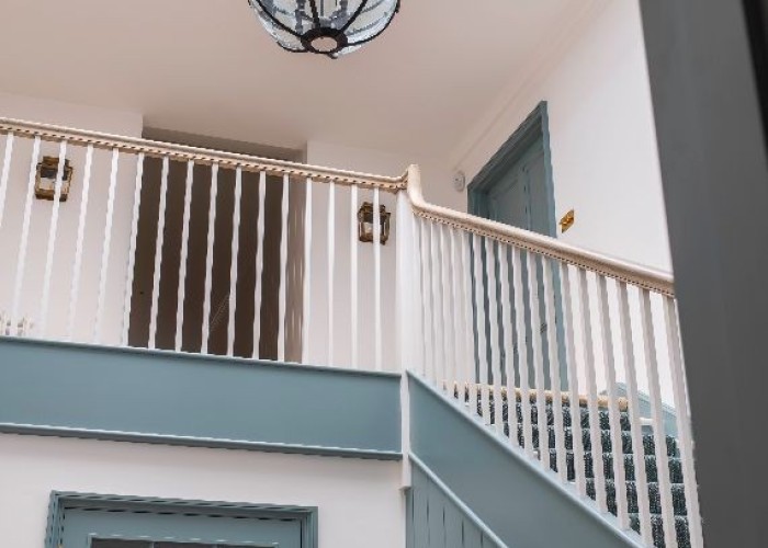 26. Stairway / Staircase, Landing