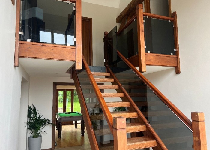 14. Stairway / Staircase