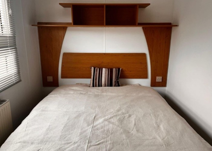 6. Bedroom (Double)