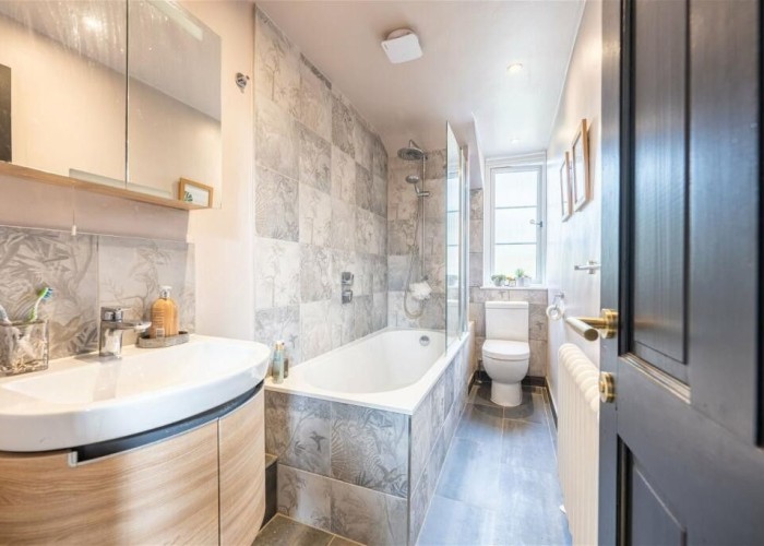 16. Bathroom