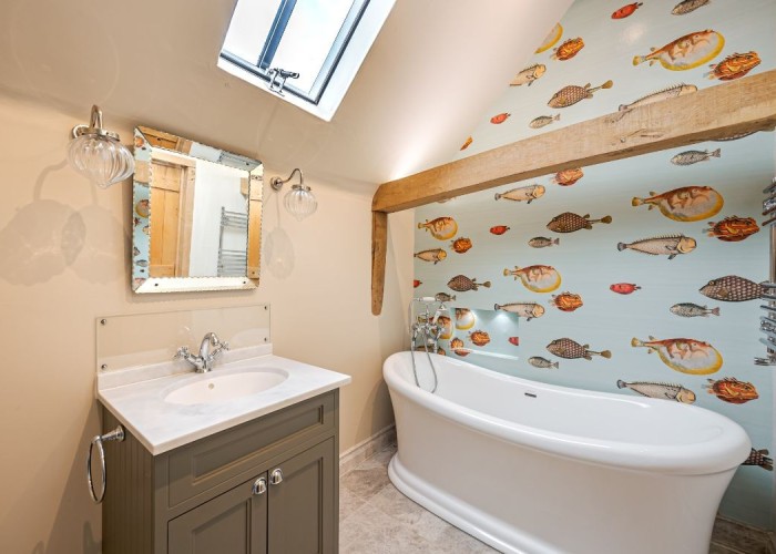 41. Bathroom, Bathroom (Roll Top)